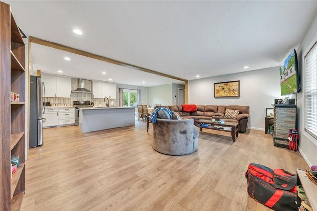 12328 Hardy RD, Hardy, VA 24101