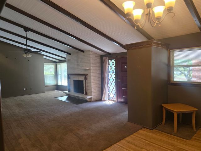 5540 N Porter, Wichita, KS 67204