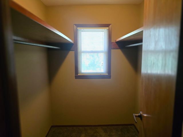 5540 N Porter, Wichita, KS 67204