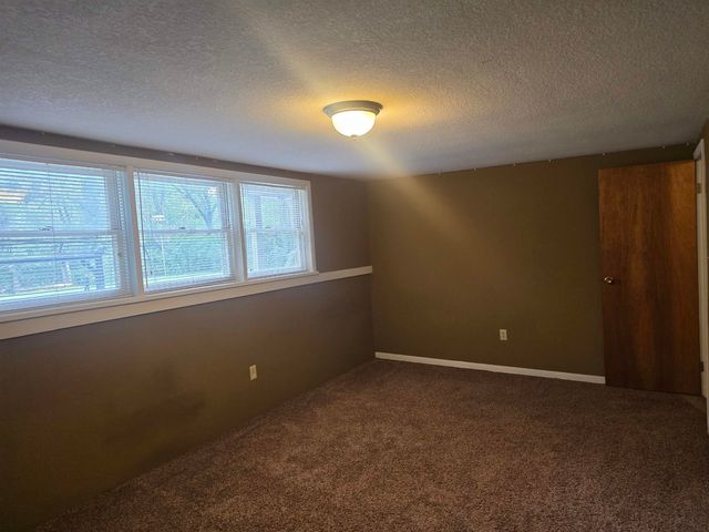 5540 N Porter, Wichita, KS 67204