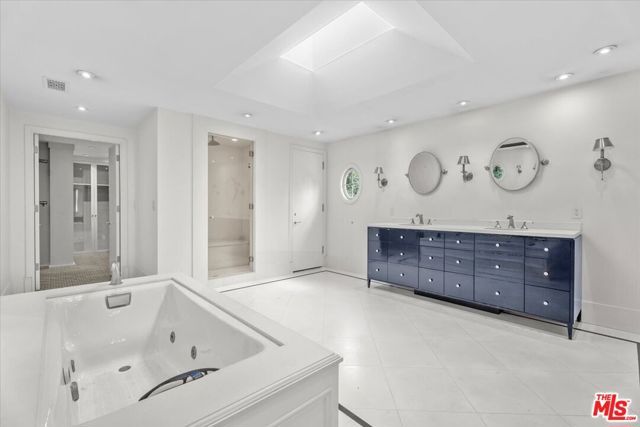4606 White Oak Avenue, Encino (los Angeles), CA 91316