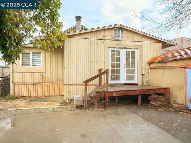 1716 Estudillo St, Martinez, CA 94553