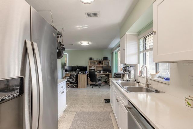 1968 RED CEDAR CIRCLE, South Daytona, FL 32119