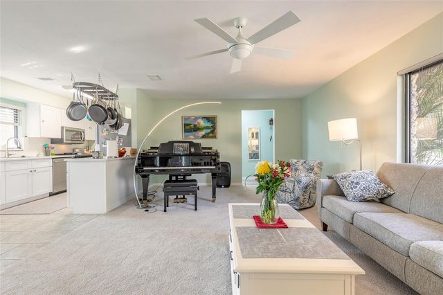 1968 RED CEDAR CIRCLE, South Daytona, FL 32119