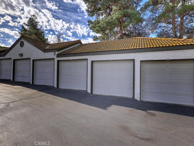 13133 Le Parc 712, Chino Hills, CA 91709