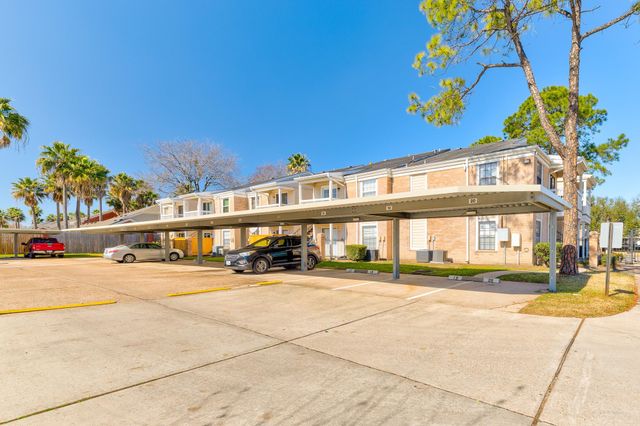 2750 Holly Hall Street 115, Houston, TX 77054