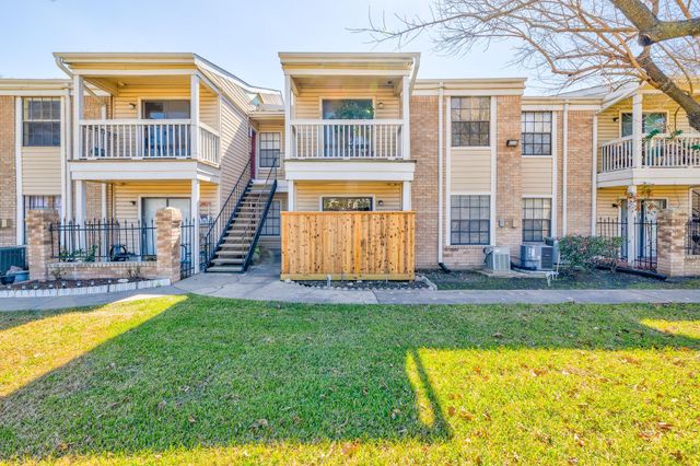 2750 Holly Hall Street 115, Houston, TX 77054