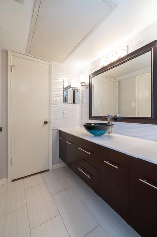 2750 Holly Hall Street 115, Houston, TX 77054