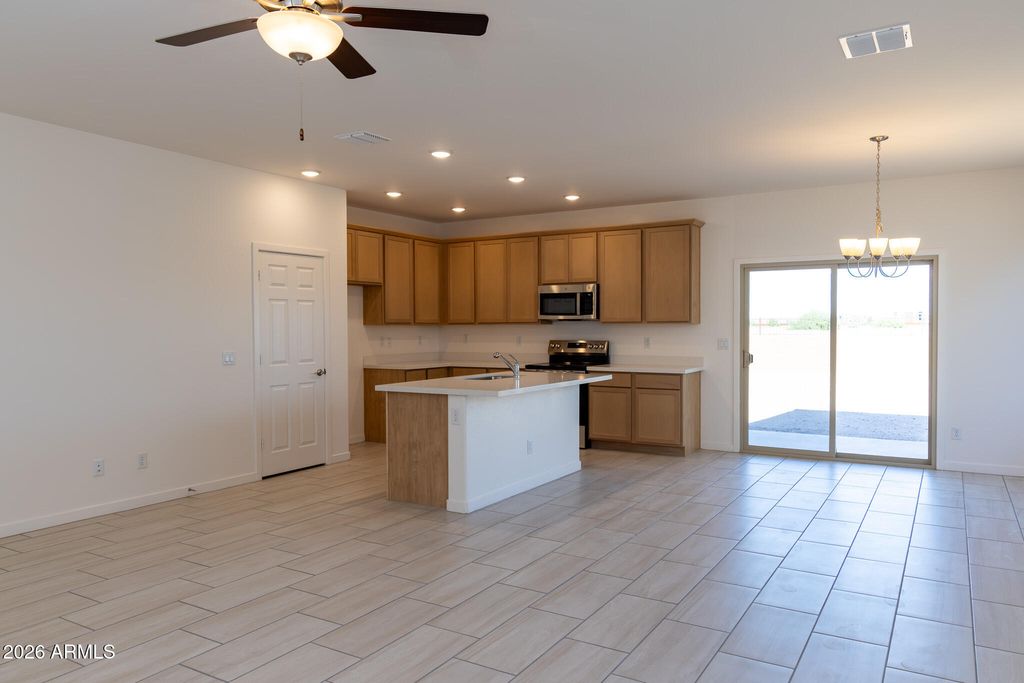 17525 N BOLERNO Drive, Maricopa, AZ 85138 — photo 5