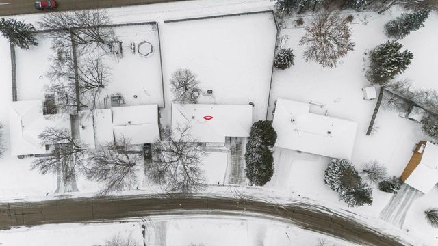 1729 N BLOSSOM DRIVE, Appleton, WI 54914