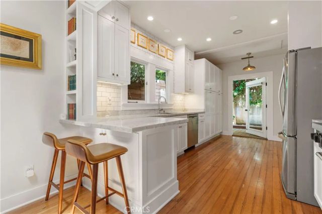 8863 Cynthia, West Hollywood, CA 90069