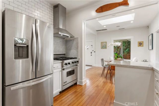 8863 Cynthia, West Hollywood, CA 90069