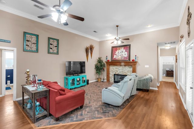18 Red Bluff Court, Mansfield, TX 76063