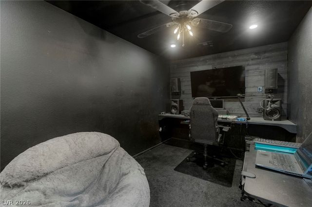 2012 Houdini Street, Henderson, NV 89002