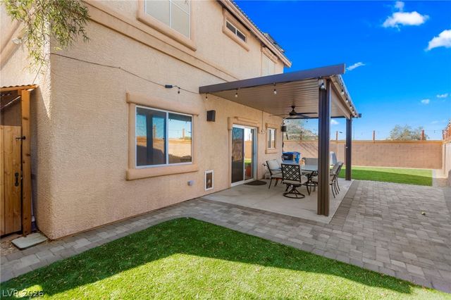 2012 Houdini Street, Henderson, NV 89002