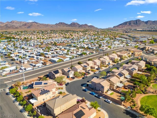 2012 Houdini Street, Henderson, NV 89002