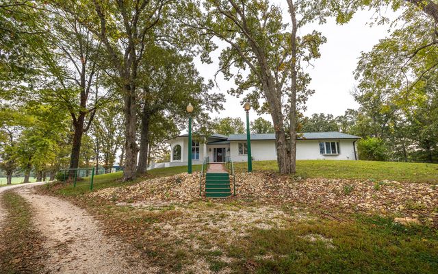 1224 County Road 3165, Salem, MO 65560