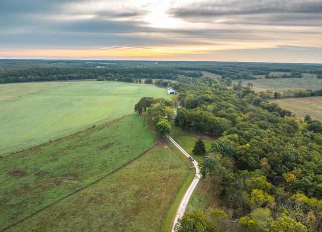 1224 County Road 3165, Salem, MO 65560