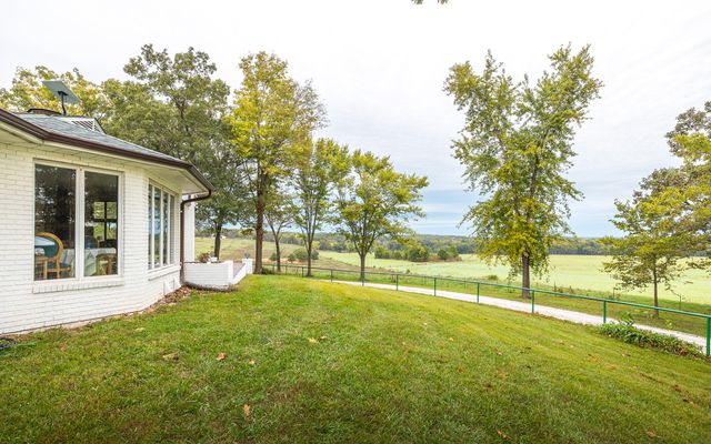 1224 County Road 3165, Salem, MO 65560