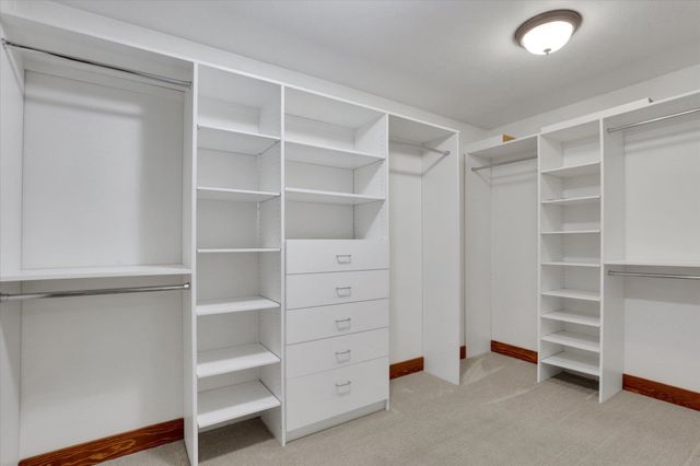 8615 E Lindgren Rd, Spokane, WA 99217