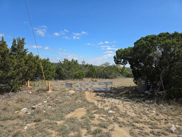 1518 Sd 54500, Rocksprings, TX 78880