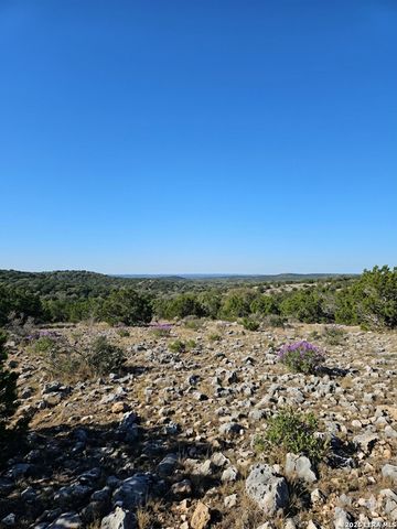 1518 Sd 54500, Rocksprings, TX 78880