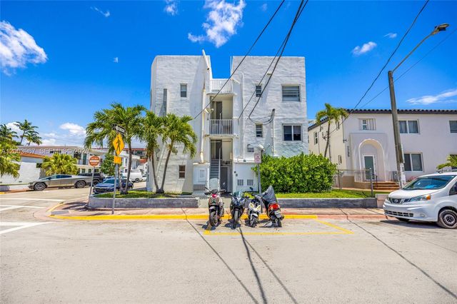 420 78th St, Miami Beach, FL 33141