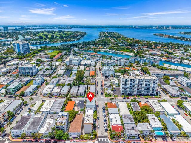 420 78th St, Miami Beach, FL 33141
