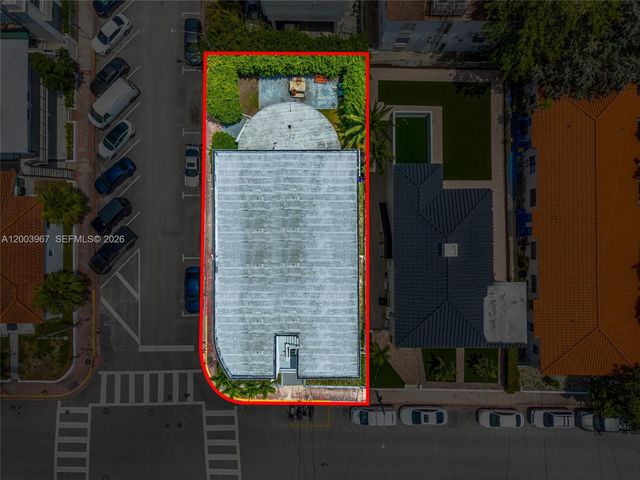 420 78th St, Miami Beach, FL 33141