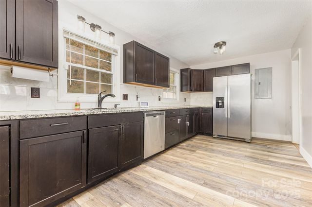 281 Sutton Road S, Fort Mill, SC 29708