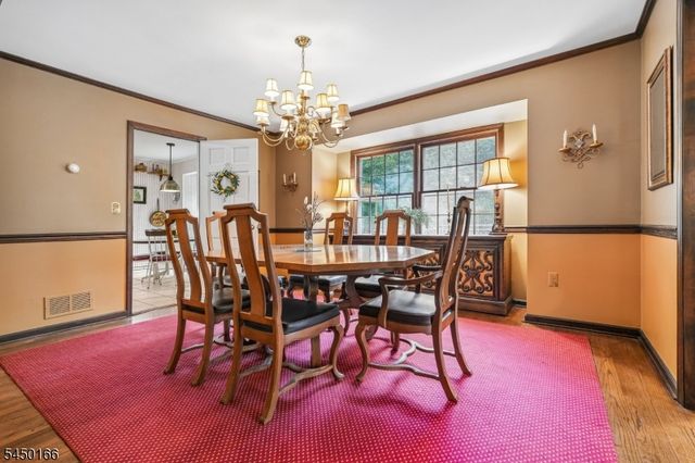 10 Sunnyfield Dr, Readington Twp., NJ 08889