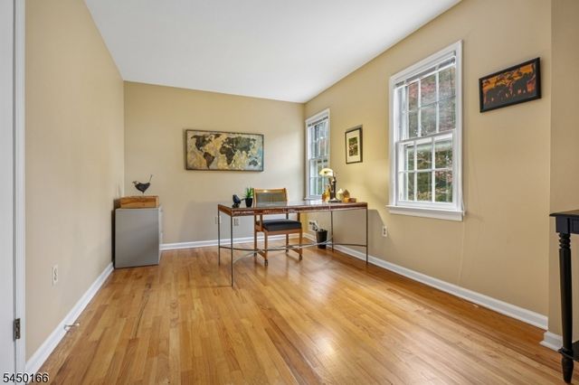 10 Sunnyfield Dr, Readington Twp., NJ 08889