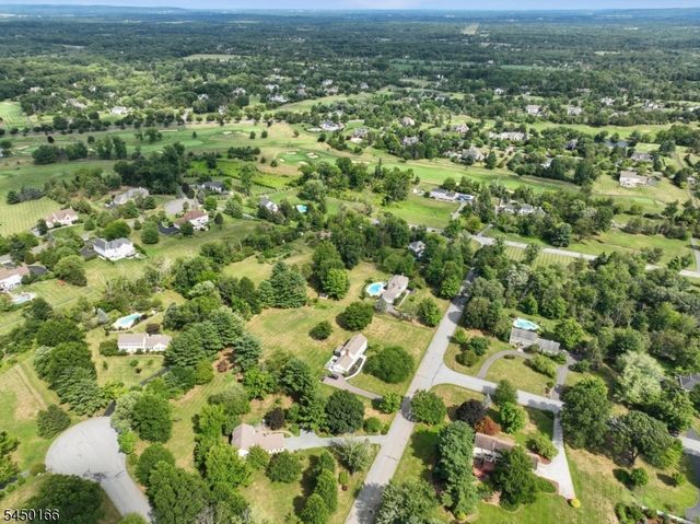 10 Sunnyfield Dr, Readington Twp., NJ 08889
