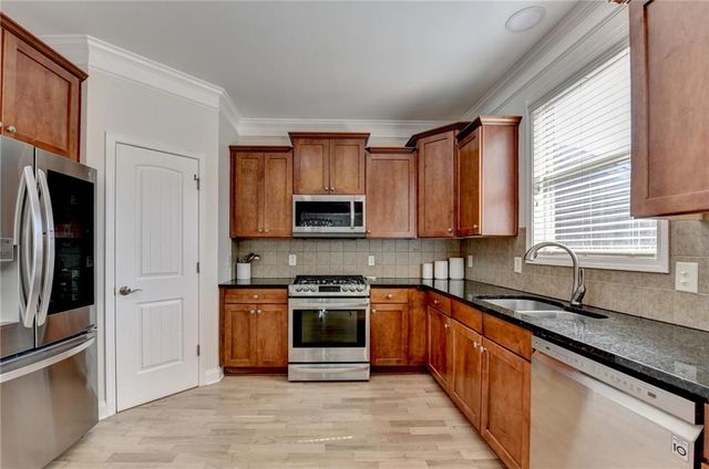 409 Arbor Lane, Loganville, GA 30052