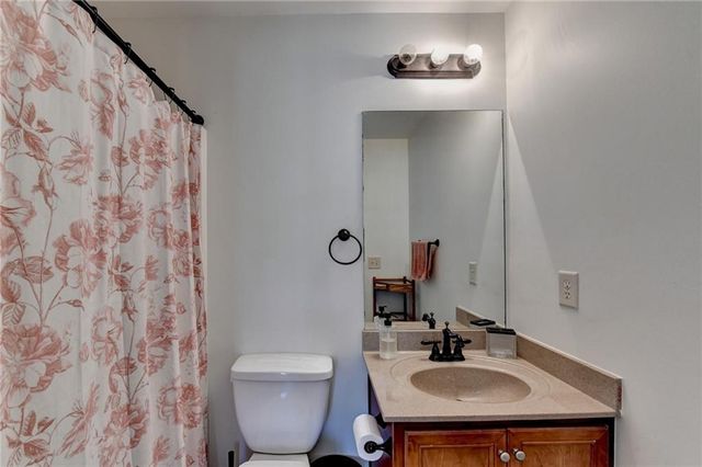 409 Arbor Lane, Loganville, GA 30052