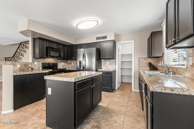 20826 N 10TH Street, Phoenix, AZ 85024
