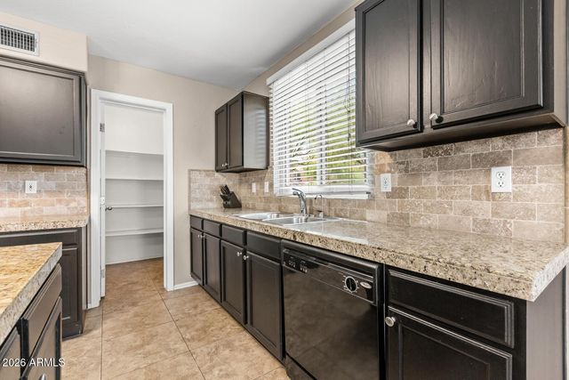 20826 N 10TH Street, Phoenix, AZ 85024