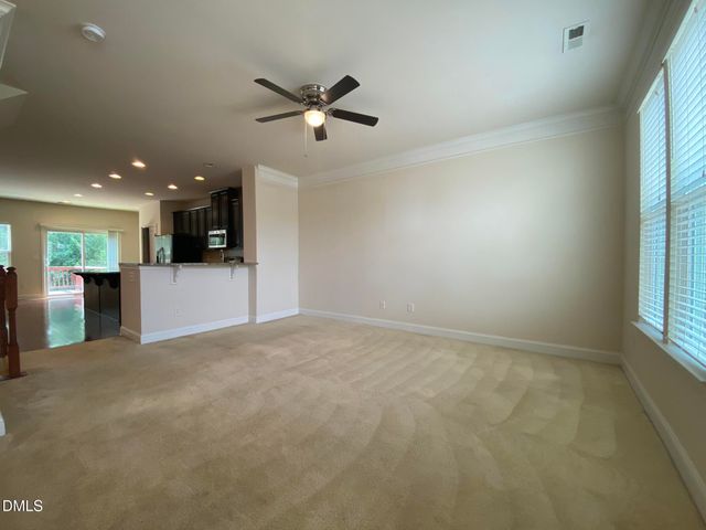 645 Berry Chase Way, Cary, NC 27519