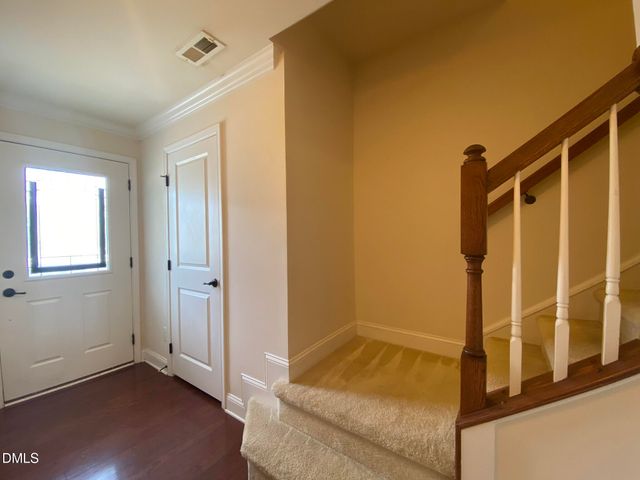 645 Berry Chase Way, Cary, NC 27519