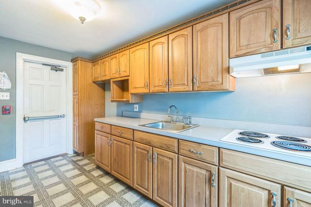 349 W STATE ST, Media, PA 19063