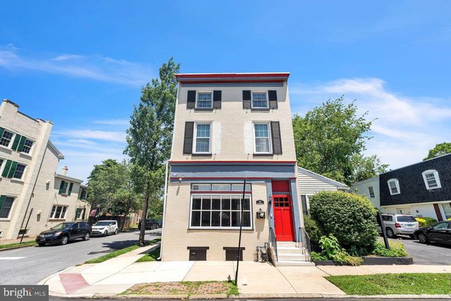 349 W STATE ST, Media, PA 19063