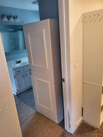 6812 W Decker Road, Ludington, MI 49431