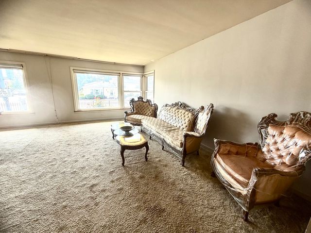 2800 W Bryn Mawr Avenue, Chicago, IL 60659