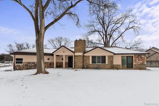 15500 Millar Road, Clinton Charter Township, MI 48036