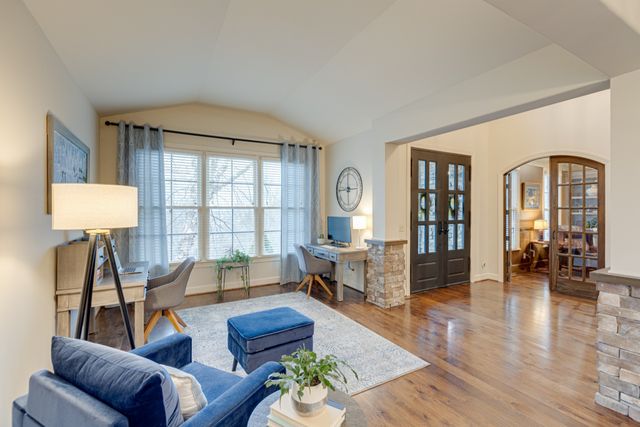 219 King Arthur Cir, Franklin, TN 37067