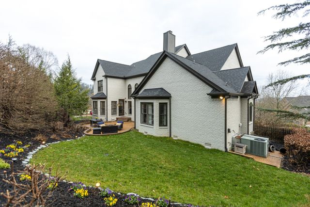 219 King Arthur Cir, Franklin, TN 37067