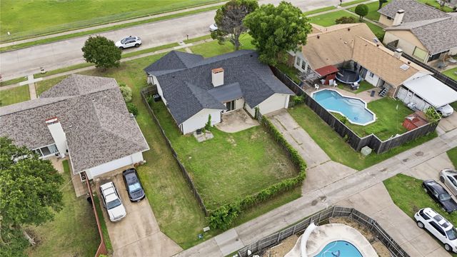 1813 Morningstar Trail, Richardson, TX 75081