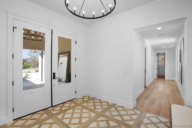 588 Twin Country Ln, Fallbrook, CA 92028