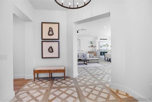 588 Twin Country Ln, Fallbrook, CA 92028