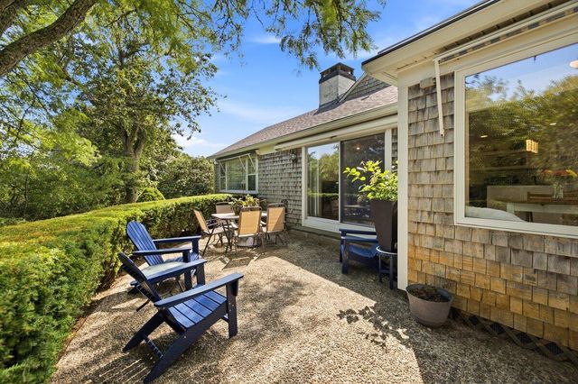 105 Hillside Drive, Centerville, MA 02632